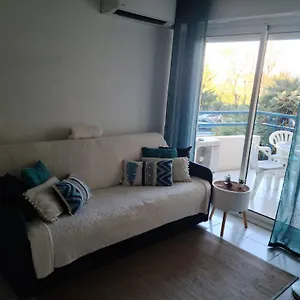  Appartement T2 Climatisé à 5 Minutes à Pied De La Avec Parking, Piscine Et Wifi France